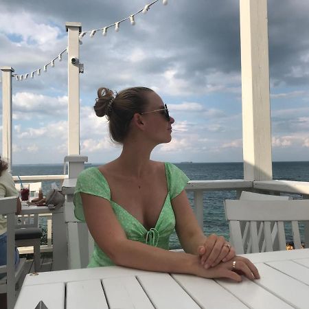 Аркадийский Дворец. Санрайз Appartement Odessa Buitenkant foto