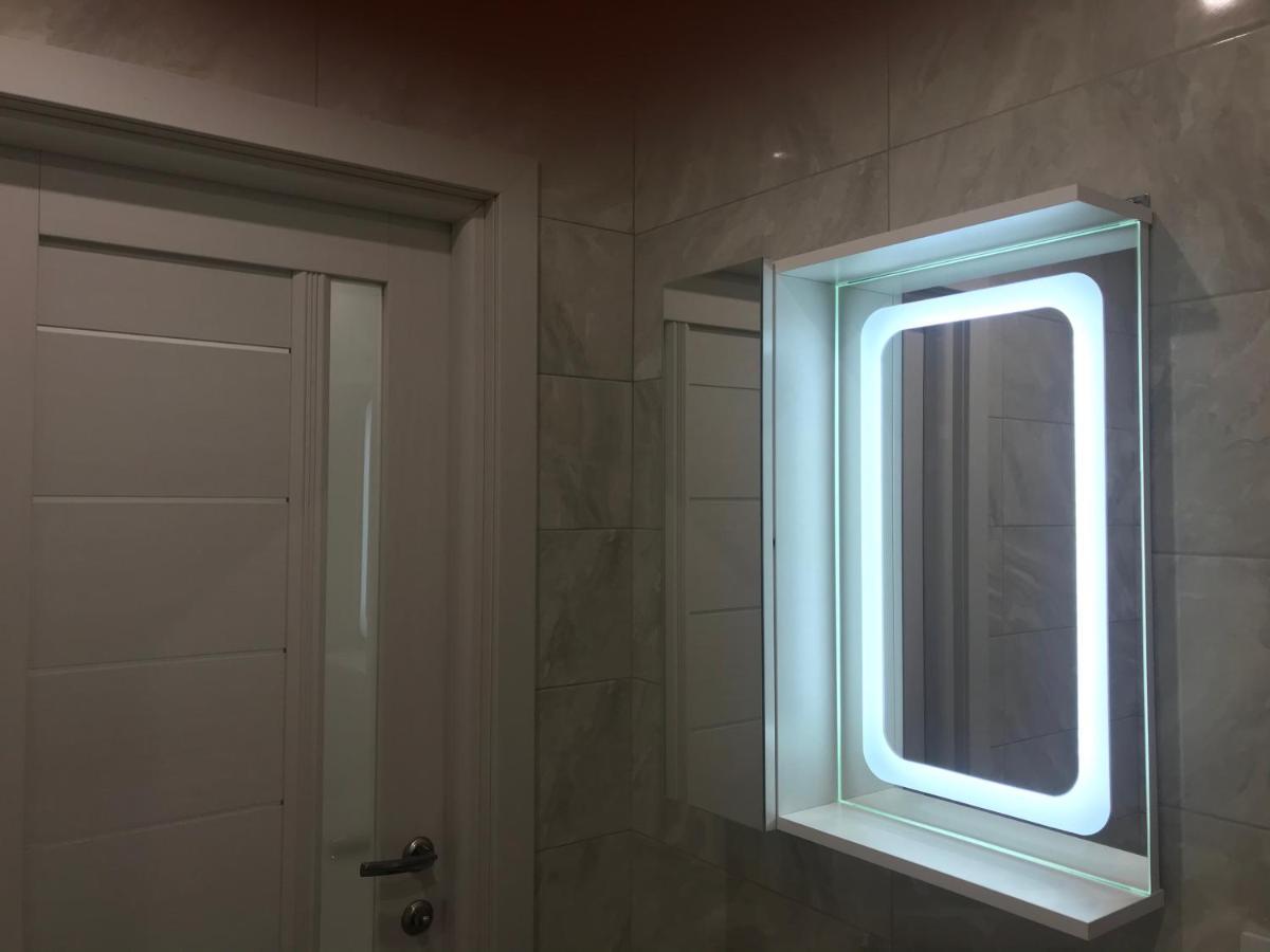 Аркадийский Дворец. Санрайз Appartement Odessa Buitenkant foto