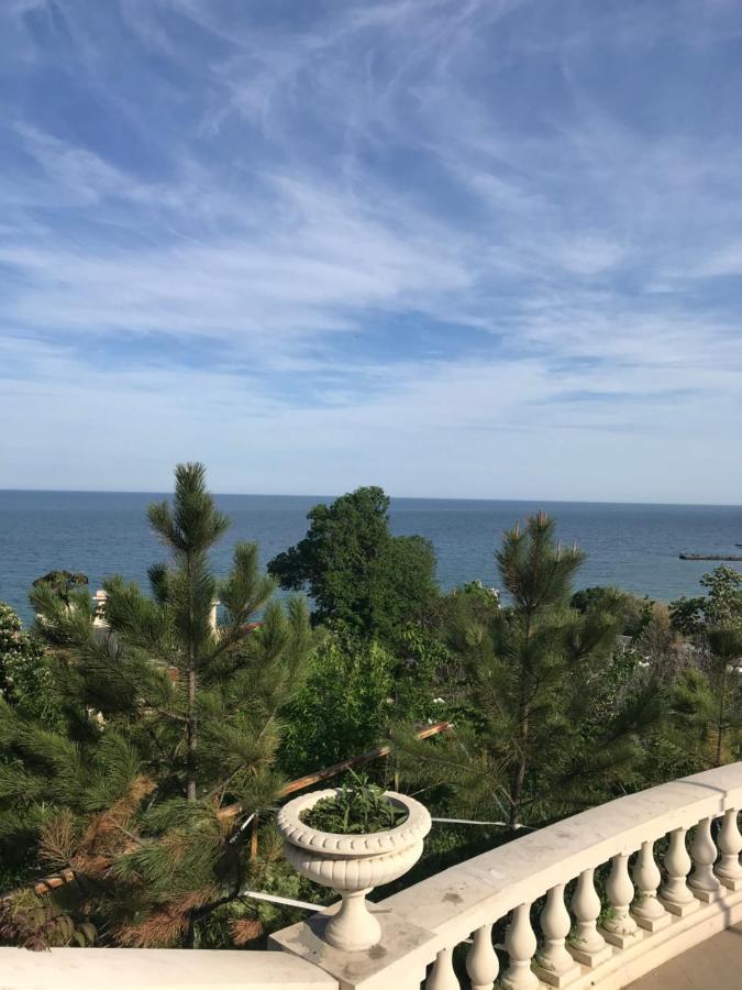 Аркадийский Дворец. Санрайз Appartement Odessa Buitenkant foto
